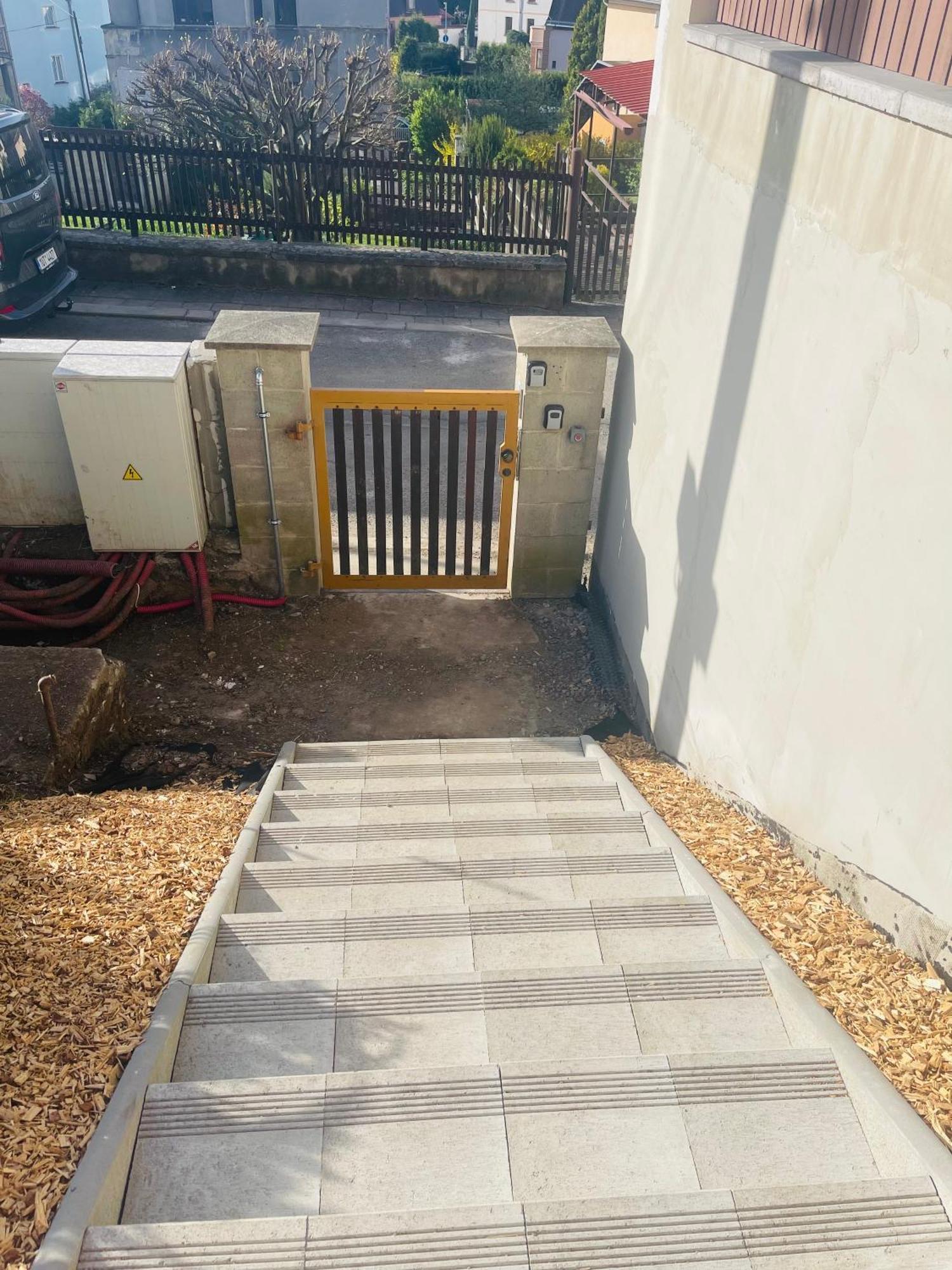 Ústí nad Labem Jenys Apartment Usti 2 מראה חיצוני תמונה